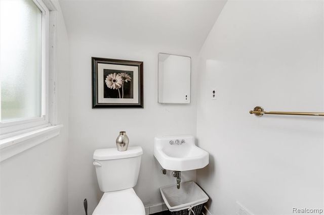 12051 Bramell, Redford, MI 48239