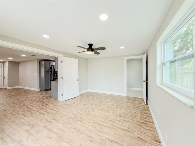 8648 78TH PLACE, Seminole, FL 33777