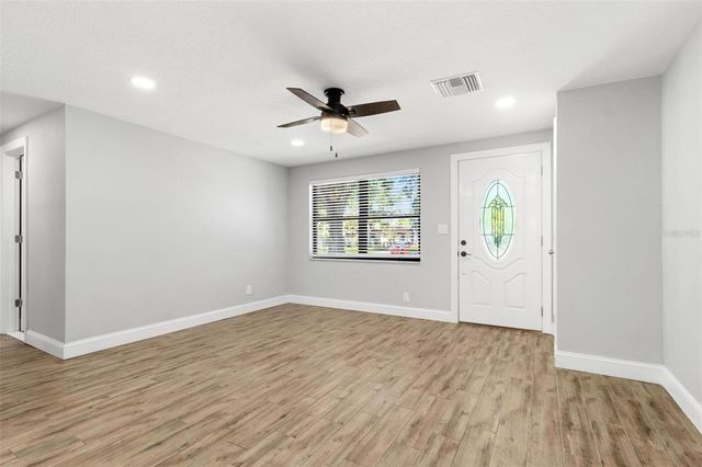8648 78TH PLACE, Seminole, FL 33777