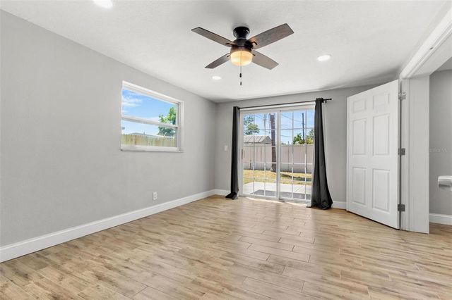 8648 78TH PLACE, Seminole, FL 33777