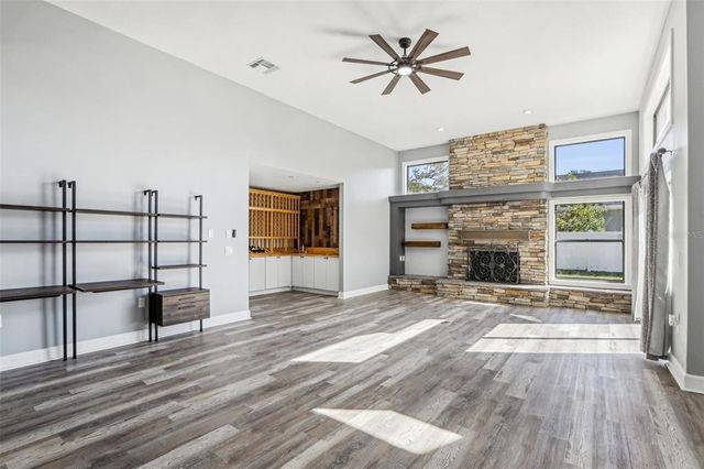1010 EMERALD CREEK DRIVE, Valrico, FL 33596