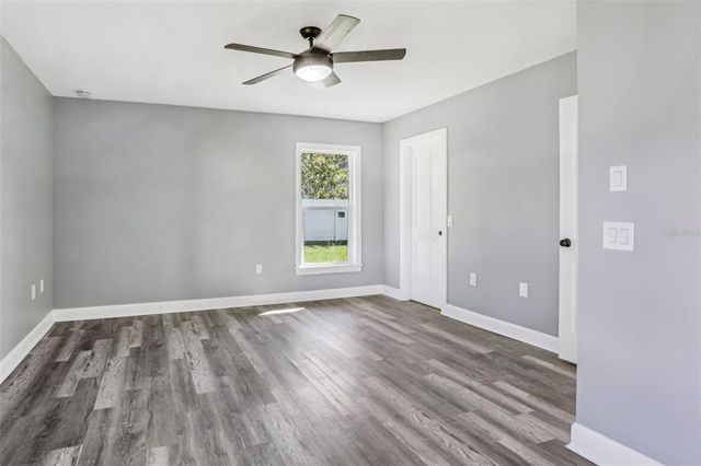 1010 EMERALD CREEK DRIVE, Valrico, FL 33596