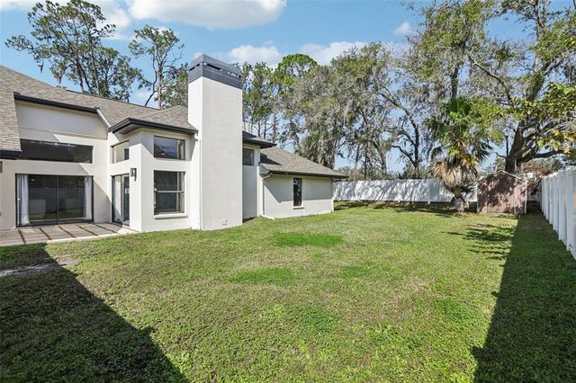 1010 EMERALD CREEK DRIVE, Valrico, FL 33596