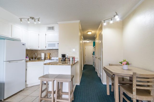 6102 Seawall Boulevard 286, Galveston, TX 77551