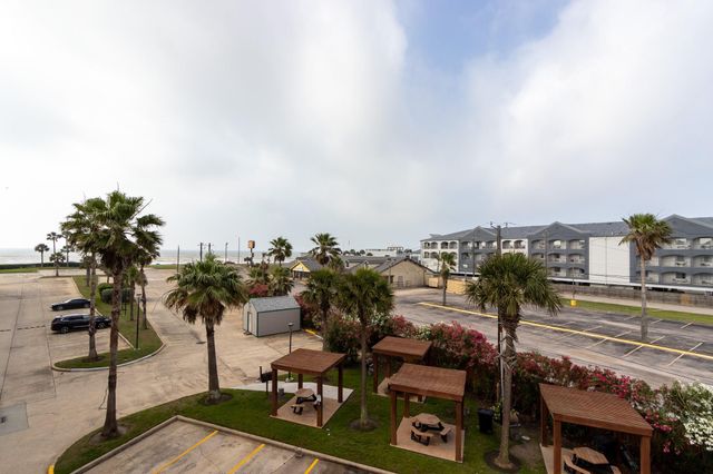 6102 Seawall Boulevard 286, Galveston, TX 77551