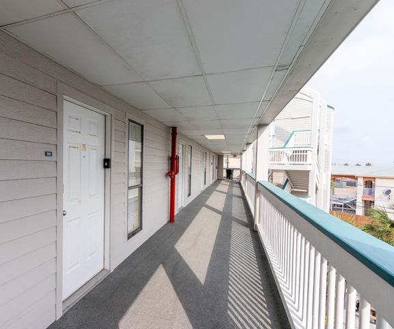 6102 Seawall Boulevard 286, Galveston, TX 77551