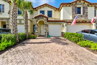 4022 Devenshire Court, Coconut Creek, FL 33073