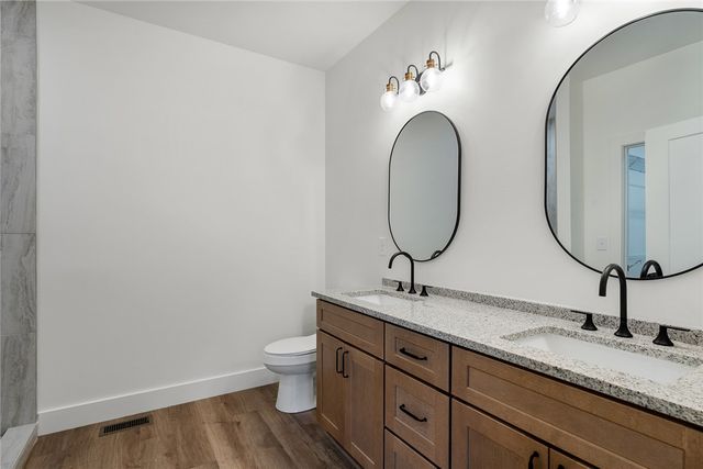 125 Cambridge Lane, Pendleton, SC 29670