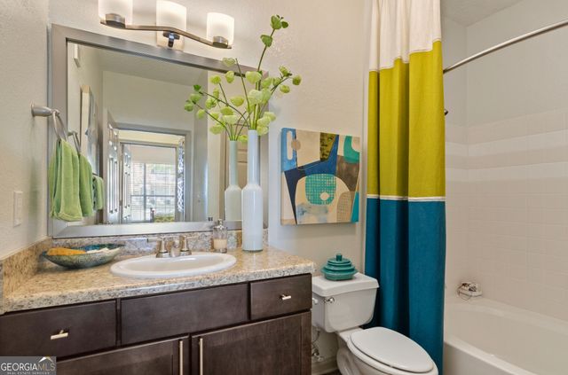 10055 Jones Bridge Road 2006, Johns Creek, GA 30022
