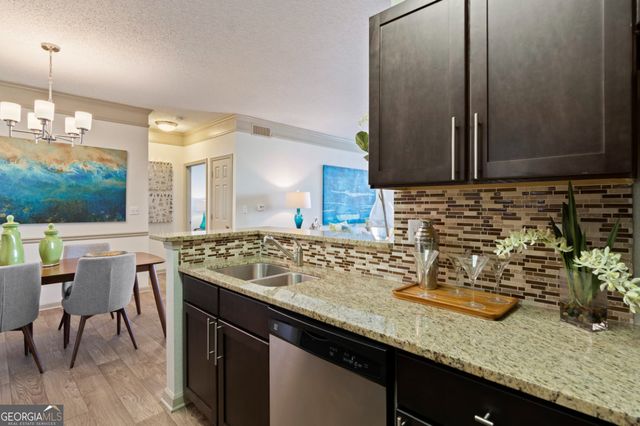 10055 Jones Bridge Road 2006, Johns Creek, GA 30022