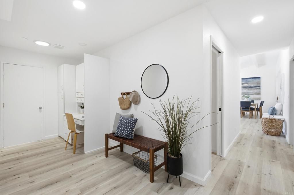 Image 16 of property listing at 207 Hickoryhill Drive, Encinitas, CA 92024