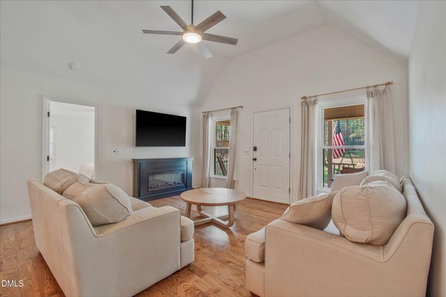 2547 Comanche Trail, Hillsborough, NC 27278