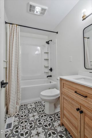 2547 Comanche Trail, Hillsborough, NC 27278