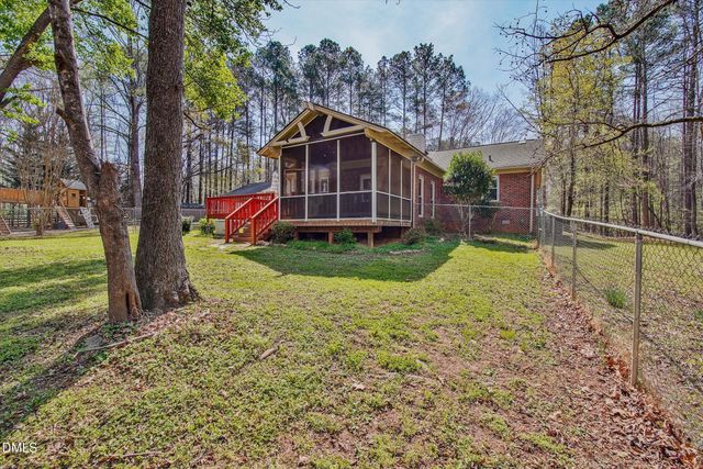 2547 Comanche Trail, Hillsborough, NC 27278