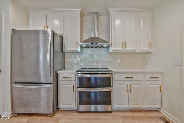 2547 Comanche Trail, Hillsborough, NC 27278