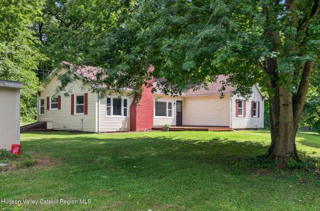 33 Warren Myers Road, Saugerties, NY 12477