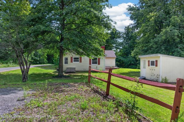 33 Warren Myers Road, Saugerties, NY 12477