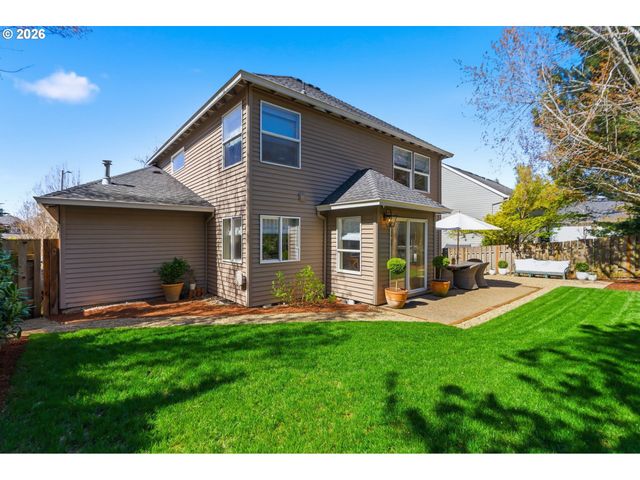 19724 BENNINGTON Ct, West Linn, OR 97068
