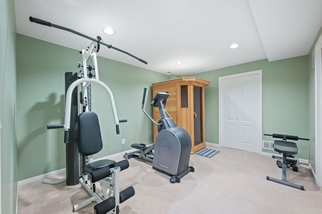 2408 N Stoneybrook St, Wichita, KS 67226