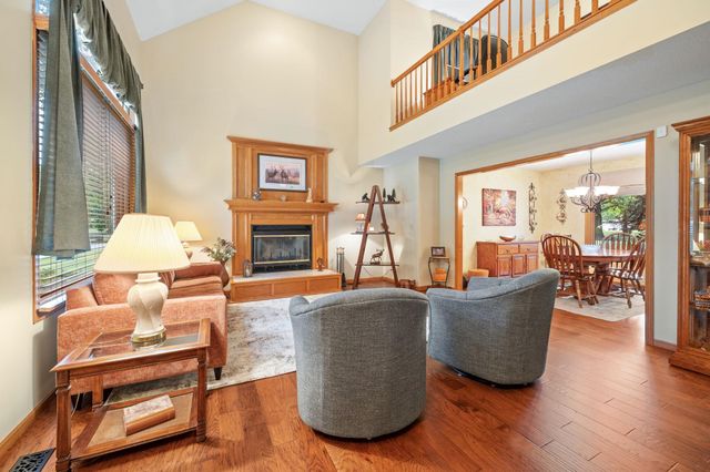 2408 N Stoneybrook St, Wichita, KS 67226