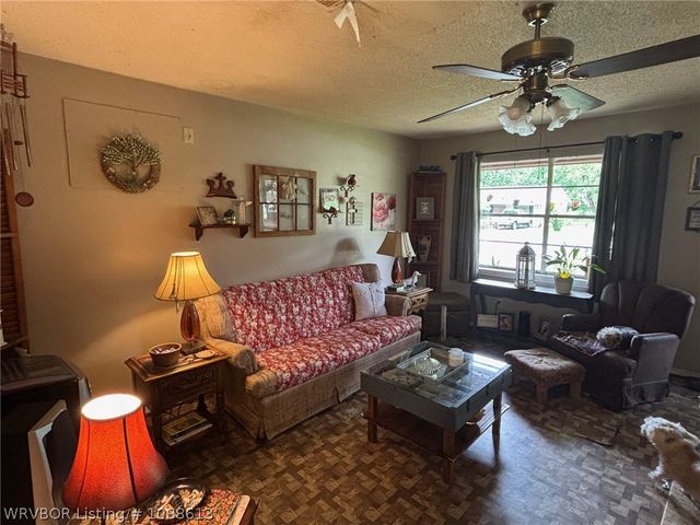 924 Chitwood Street, Alma, AR 72921