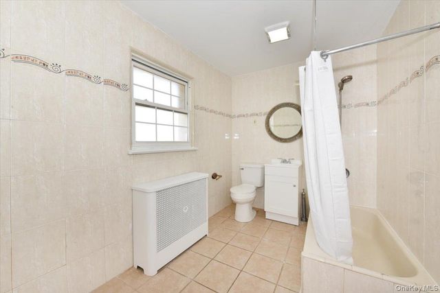 7627 175th Street, Fresh Meadows, NY 11366