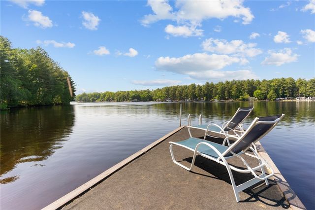 65 Sunset Lake Circle, Coventry, RI 02816