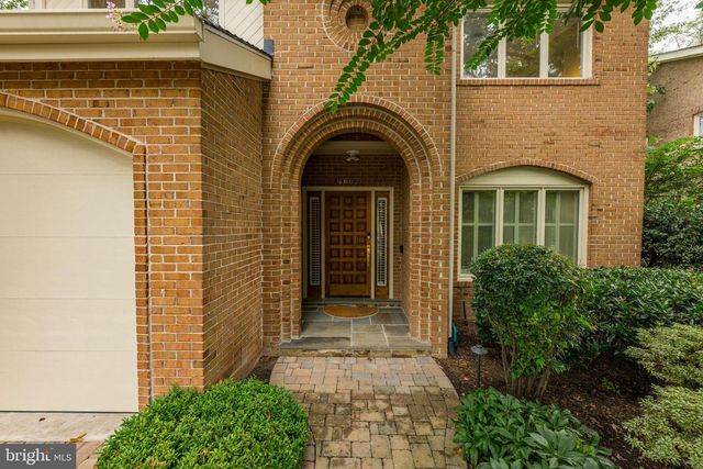 4667 KENMORE DR NW, Washington, DC 20007