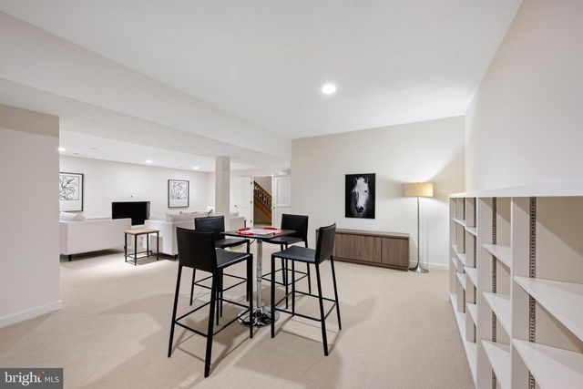 4667 KENMORE DR NW, Washington, DC 20007