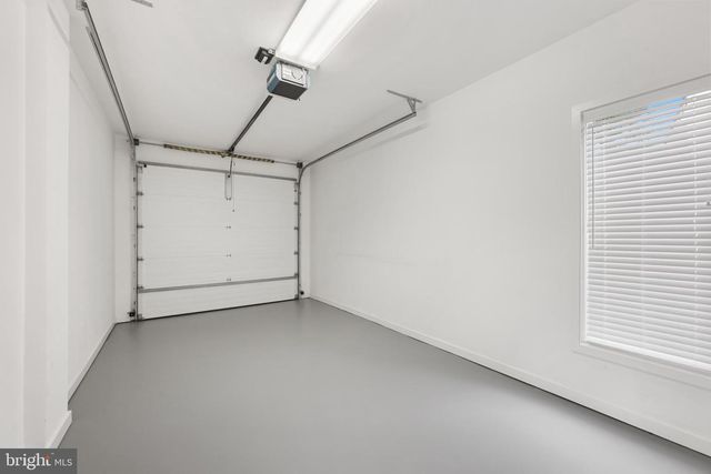 4667 KENMORE DR NW, Washington, DC 20007