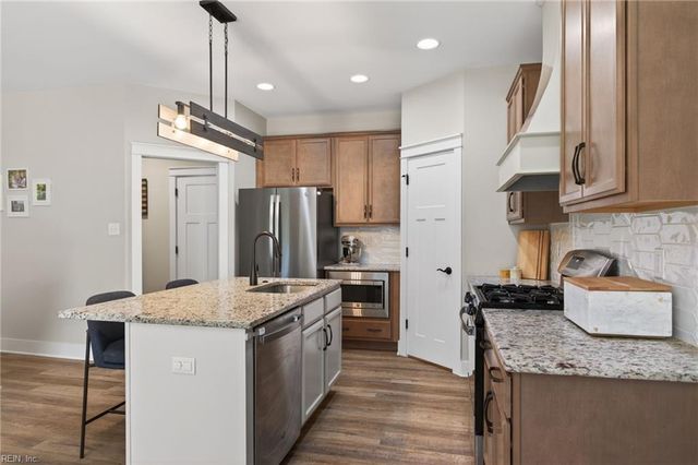 5660 Regal CT, Providence Forge, VA 23140