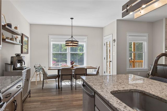 5660 Regal CT, Providence Forge, VA 23140