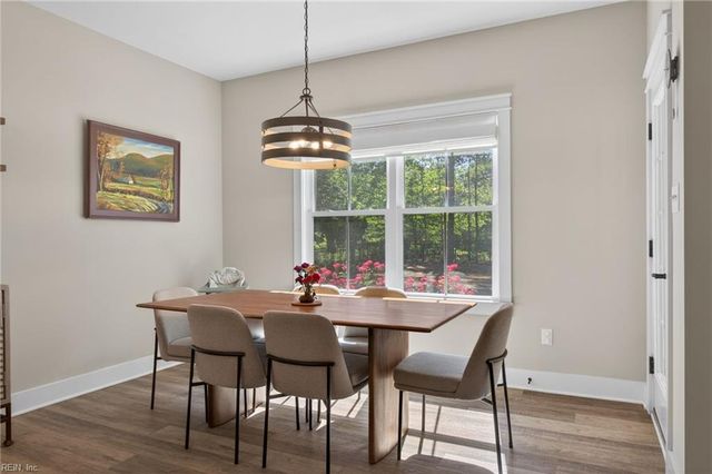 5660 Regal CT, Providence Forge, VA 23140