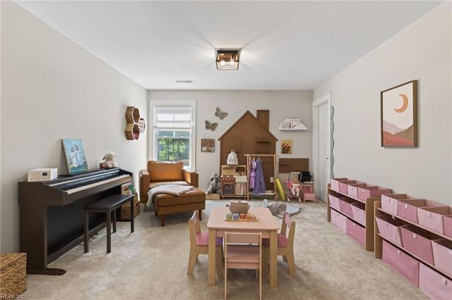 5660 Regal CT, Providence Forge, VA 23140