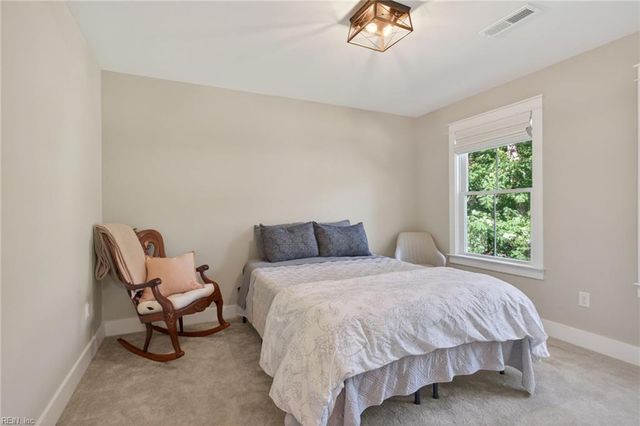 5660 Regal CT, Providence Forge, VA 23140
