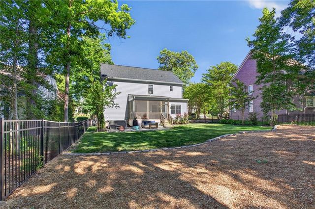 5660 Regal CT, Providence Forge, VA 23140