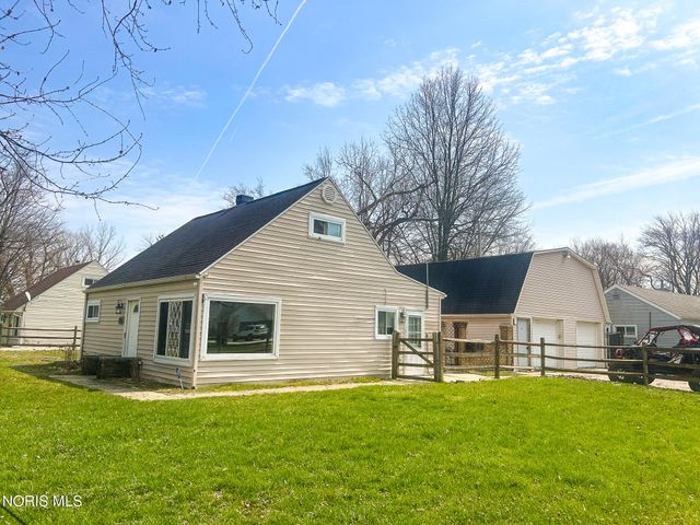 5427 Florita Drive, Toledo, OH 43615