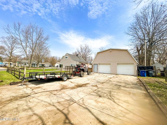 5427 Florita Drive, Toledo, OH 43615