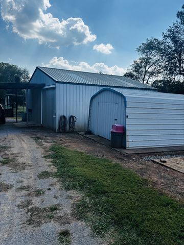3026 Dilton Mankin Rd, Murfreesboro, TN 37127
