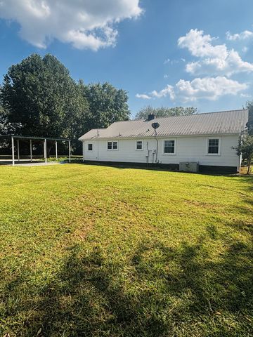 3026 Dilton Mankin Rd, Murfreesboro, TN 37127