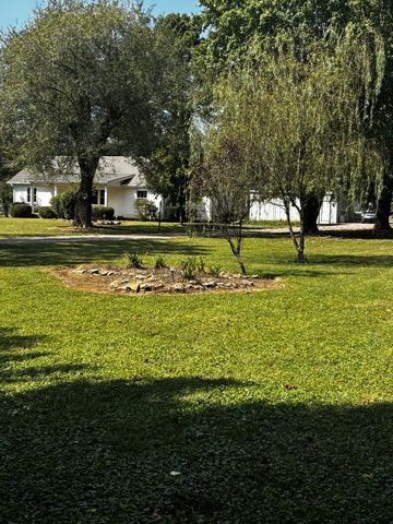 3026 Dilton Mankin Rd, Murfreesboro, TN 37127