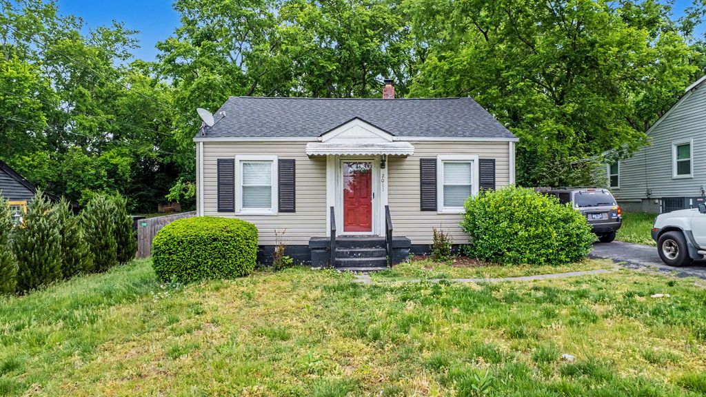 2011 Oakwood Ave, Nashville, TN 37207