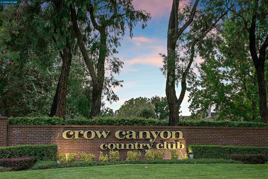 Image 29 of property listing at 522 Cambrian Way, Danville, CA 94526
