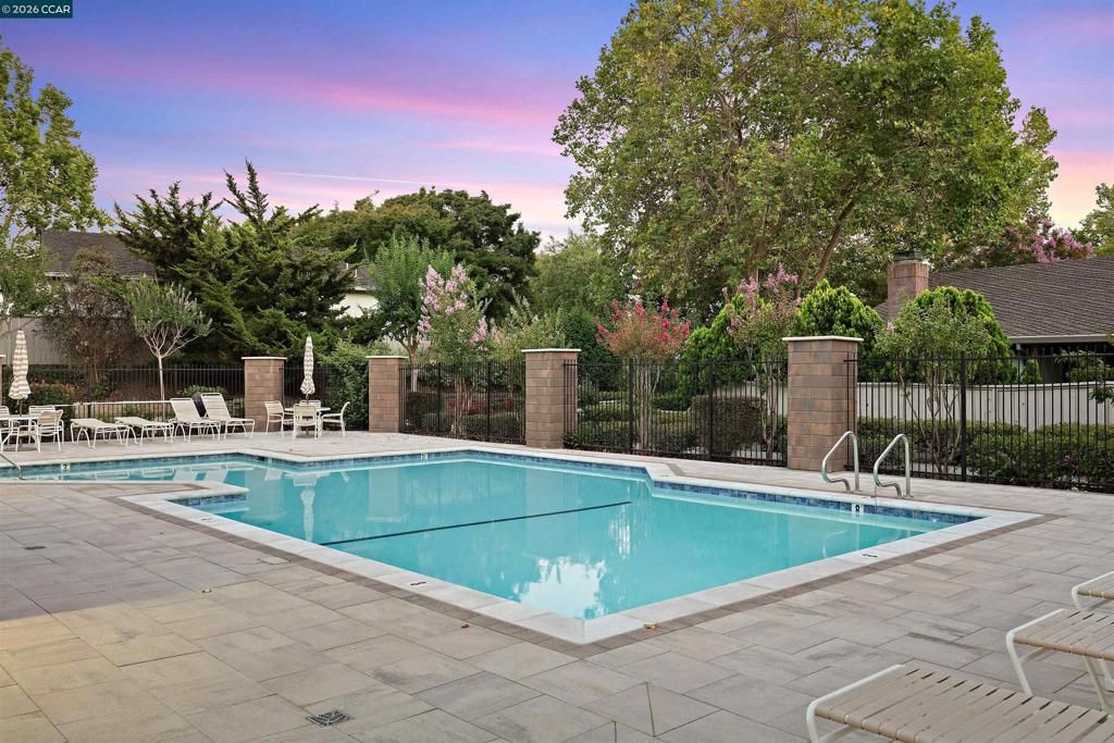Image 32 of property listing at 522 Cambrian Way, Danville, CA 94526
