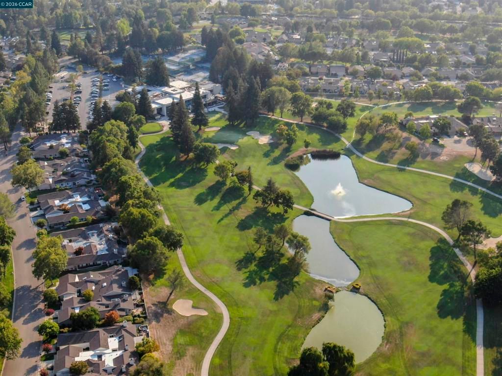 Image 33 of property listing at 522 Cambrian Way, Danville, CA 94526