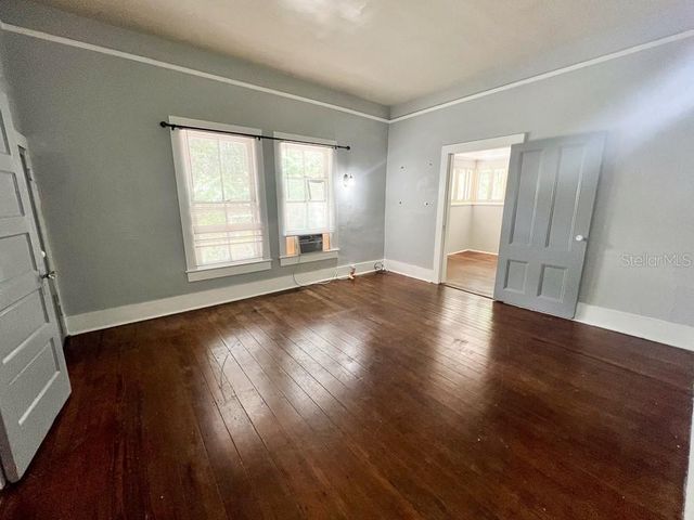 312 NE 2ND AVENUE W, Gainesville, FL 32601