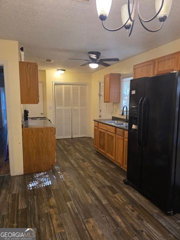 419 Chamlee Drive, Fort Valley, GA 31030