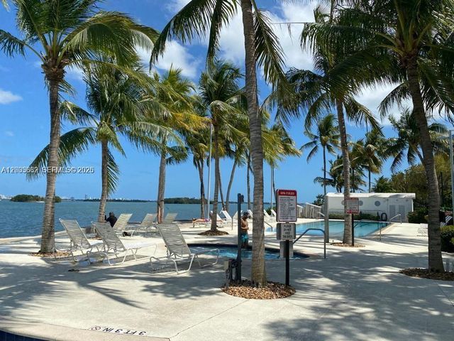 700 NE 63rd St D304, Miami, FL 33138