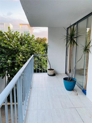 700 NE 63rd St D304, Miami, FL 33138