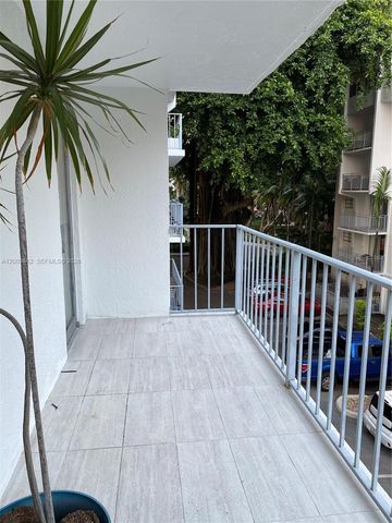 700 NE 63rd St D304, Miami, FL 33138